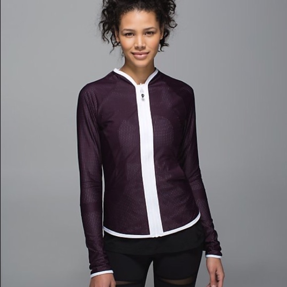 Lululemon Find Your Bliss Jacket in Black Cherry